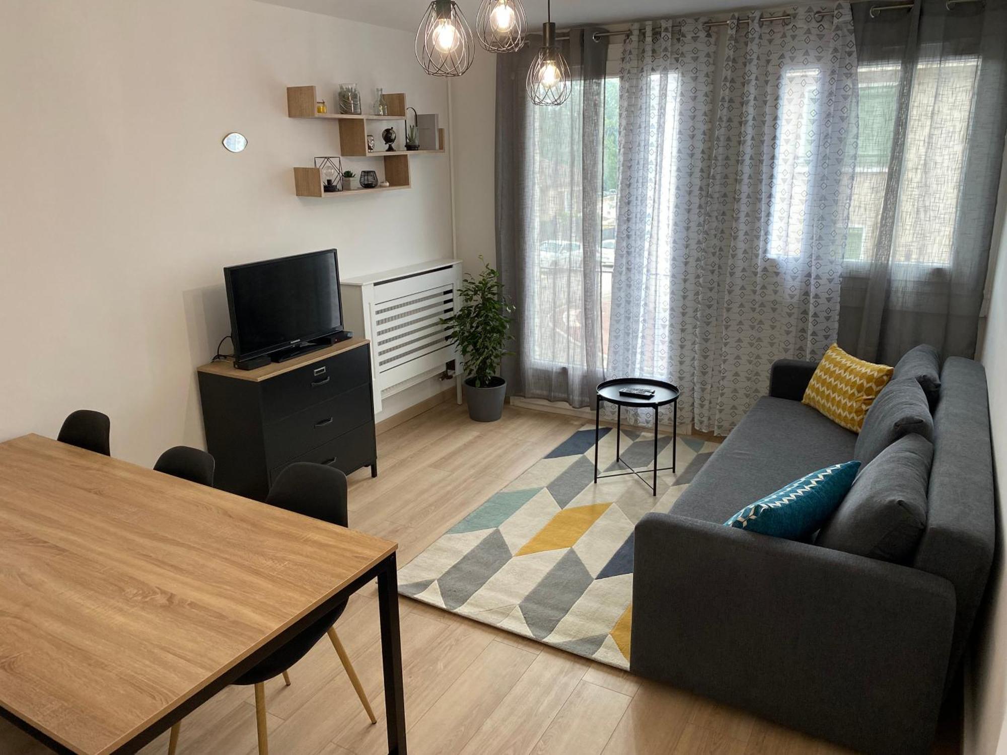 Superbe Appartement Au Bord De Vienne Λιμόζ Εξωτερικό φωτογραφία